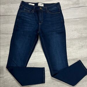 Universal Thread Dark Indigo Skinny Jeans sz 27 inseam 27